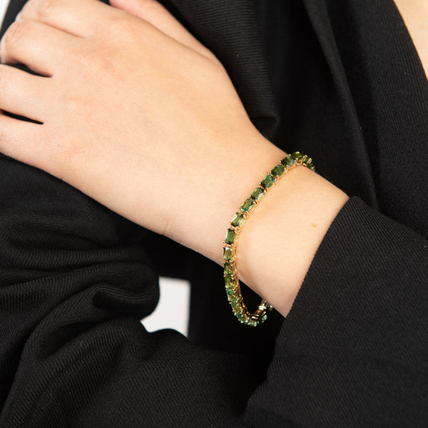 Pre-owned green tourmaline line bracelet