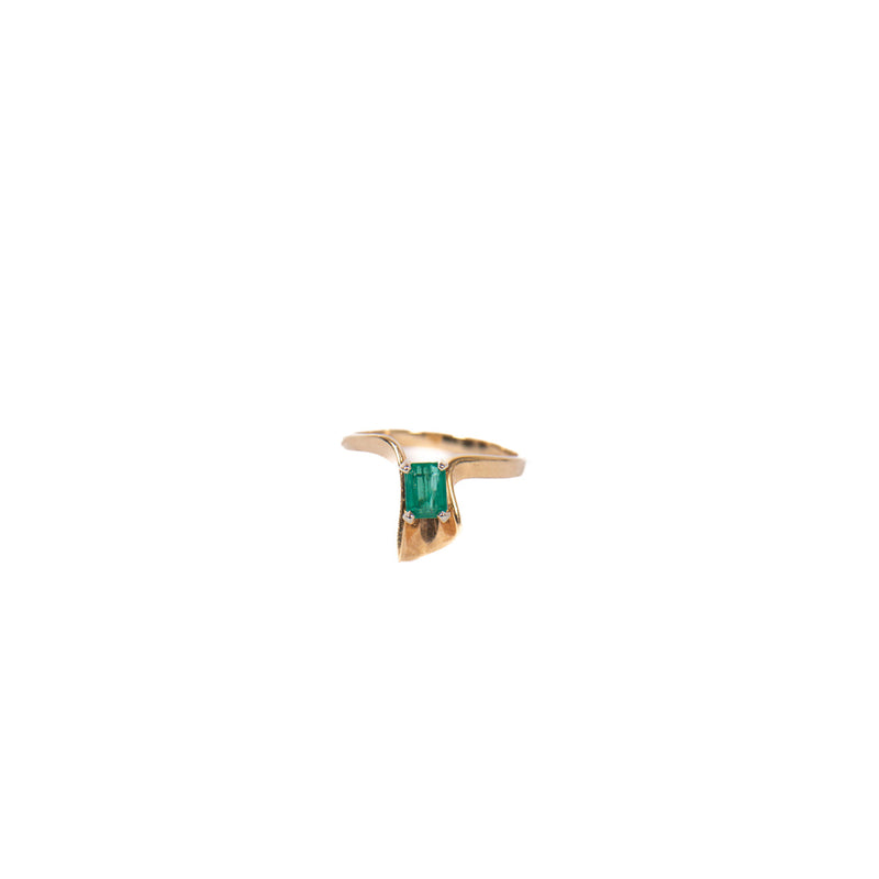 Pre-Owned Emerald Free Form Ring