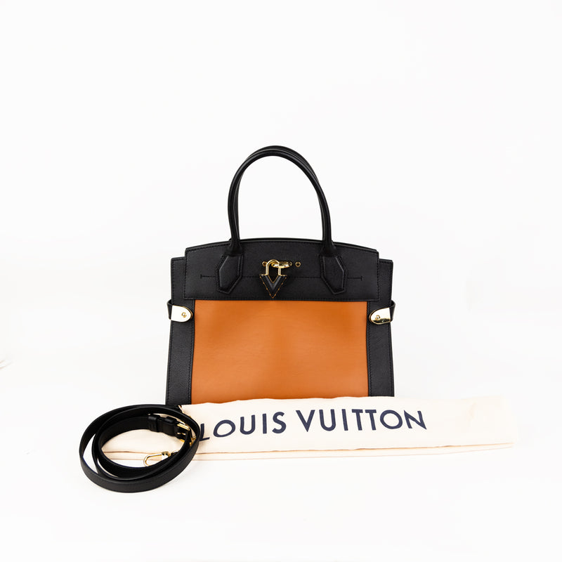 Pre-Owned Louis Vuitton Steamer MM