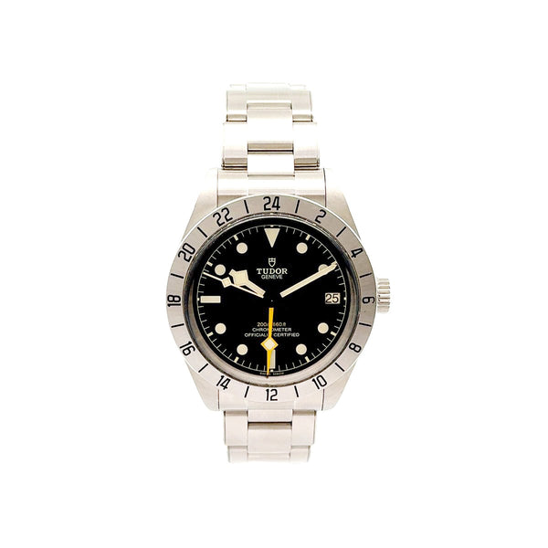 $4225 SS 39MM TUDOR BLACK BAY PRO W/BOX, MANUAL, WARRANTY CARD