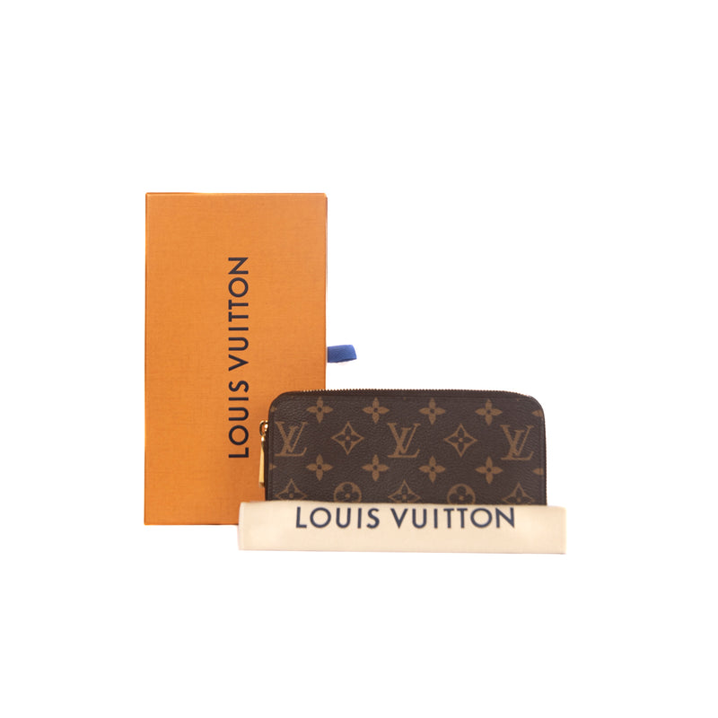 Pre-Owned Louis Vuitton Monogram Zippy Wallet