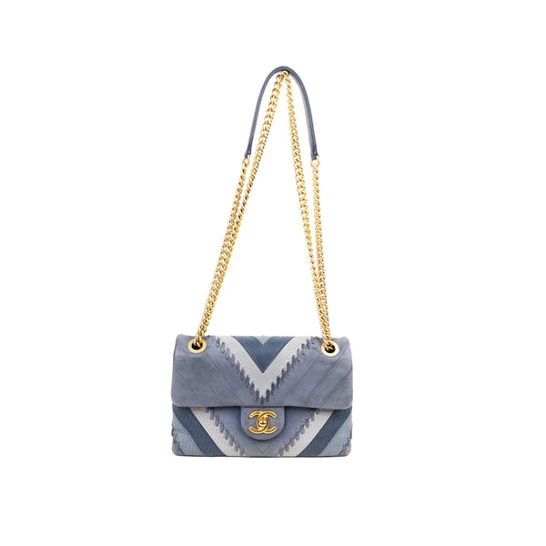 Pre-Owned Chanel Patchwork Chevron Small Flap Bag