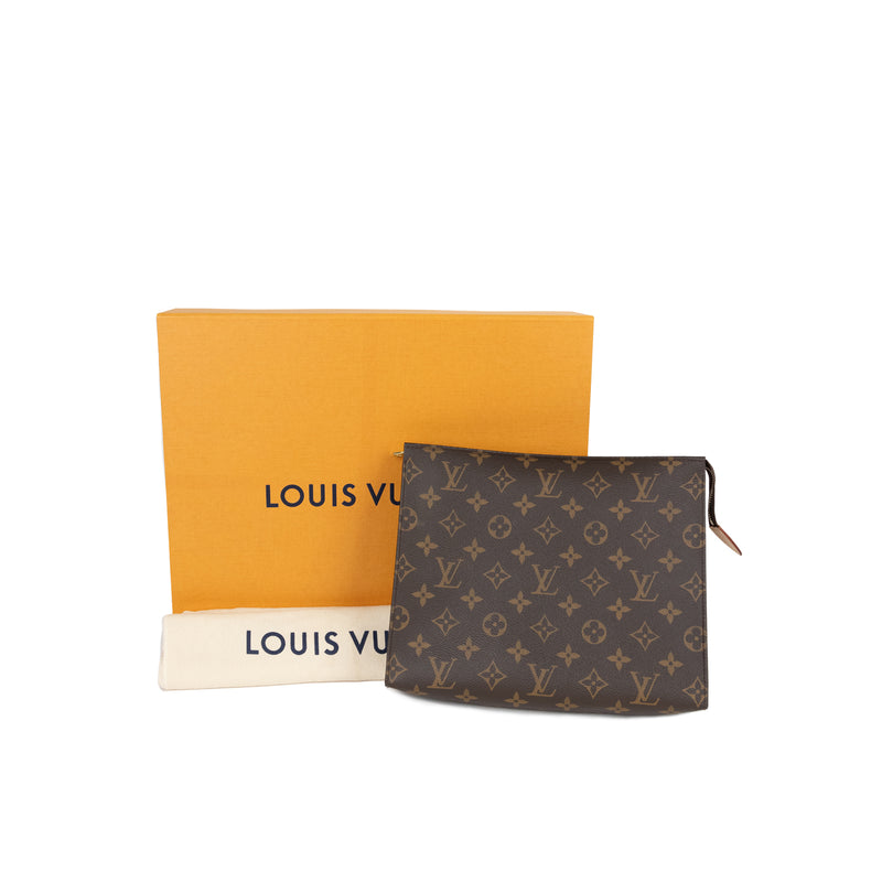 Pre-Owned Louis Vuitton Monogram Toiletry Pouch 26