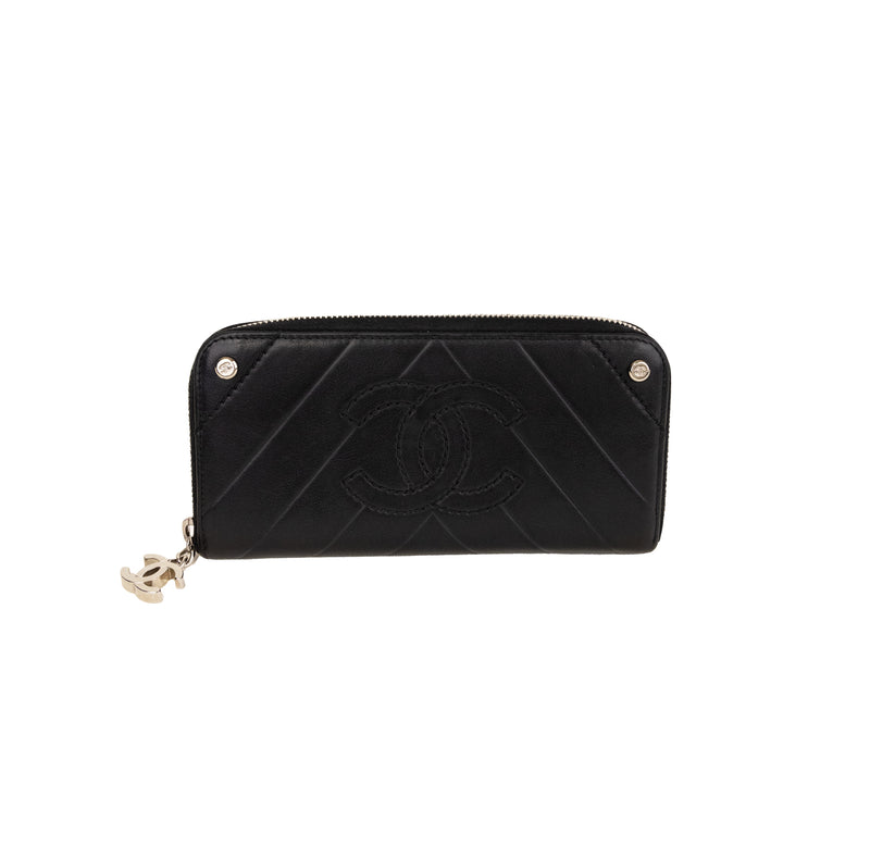 Pre-Owned Chanel Timeless CC Chevron Calfskin Wallet