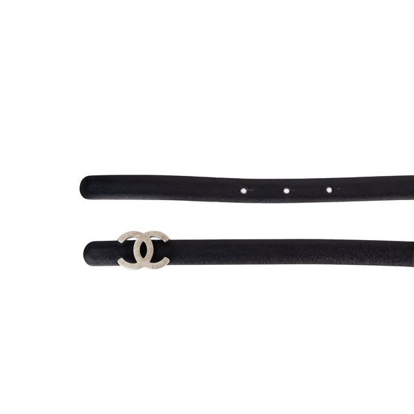 Pre-Owned Chanel CC Slim Belt