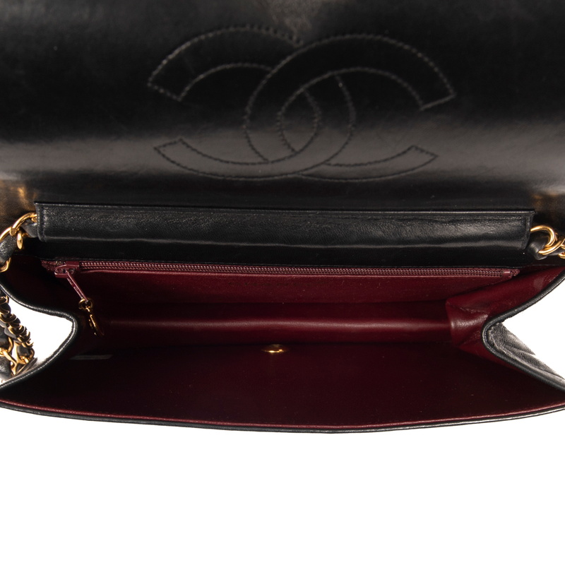 Pre-Owned Chanel Vintage Push Lock Full Flap Shoulder Bag