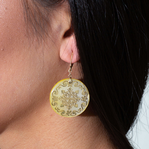 Pre-owned Mother-of-Pearl Disc Earrings