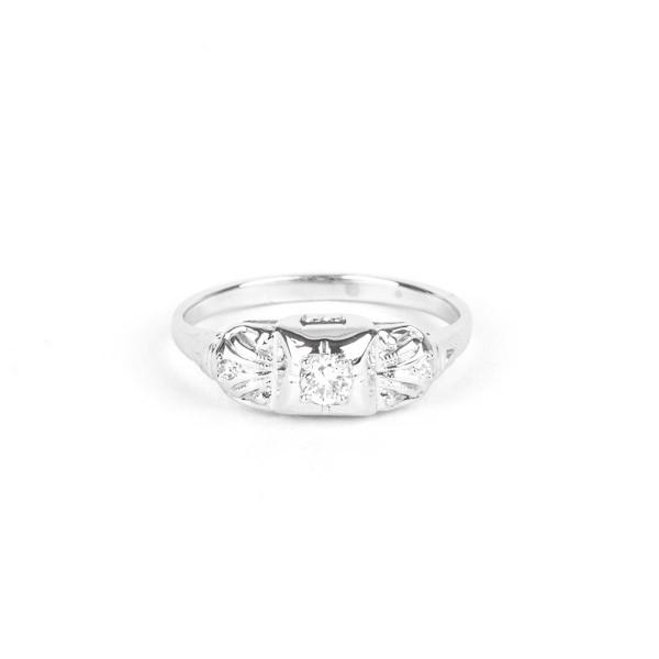 Pre-Owned Diamond Engagement Ring