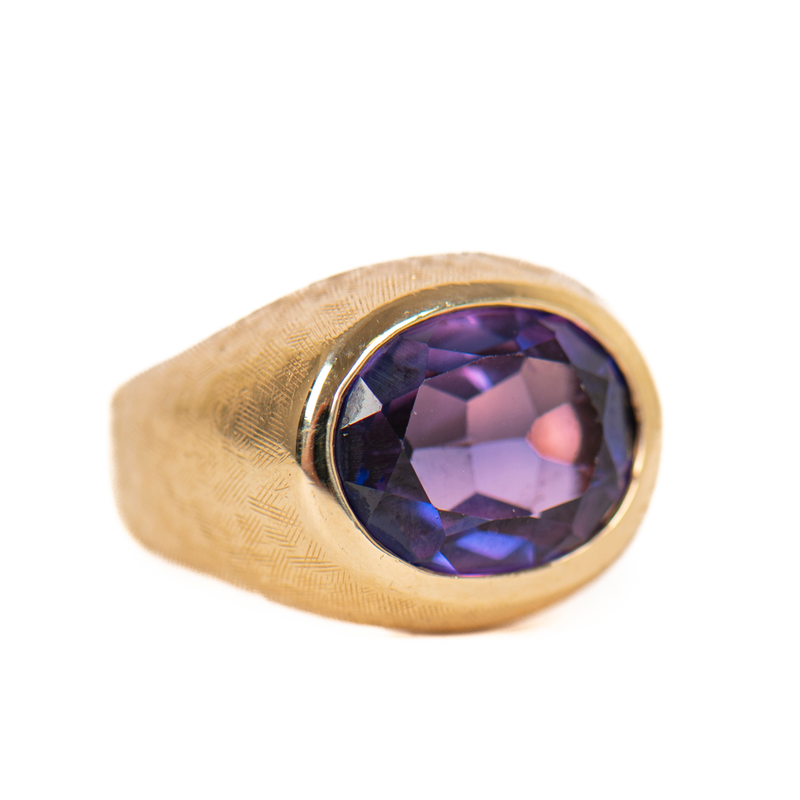 Pre-Owned Oval Amethyst Ring