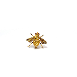 $1750 18KYG BEE PIN WITH RUBY EYES