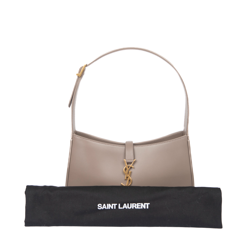 Pre-Owned Yves Saint Laurent Le 5 a 7 Hobo Bag