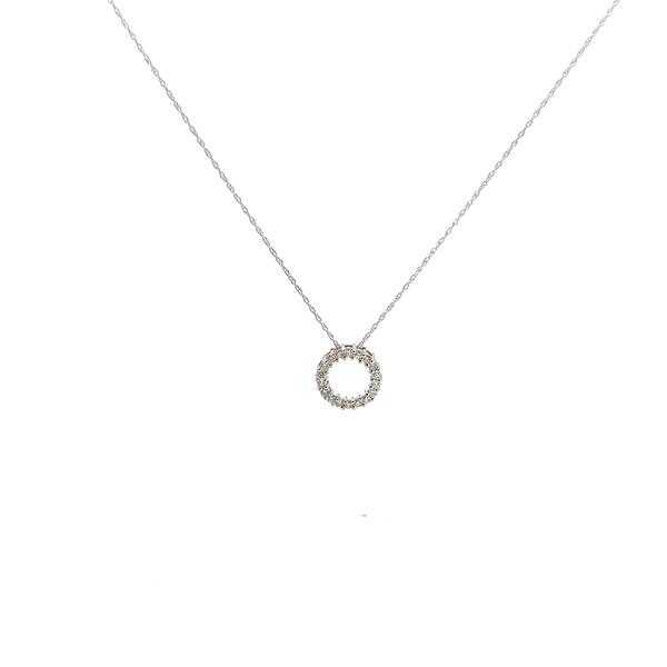Pre-Owned Diamond Circle Pendant