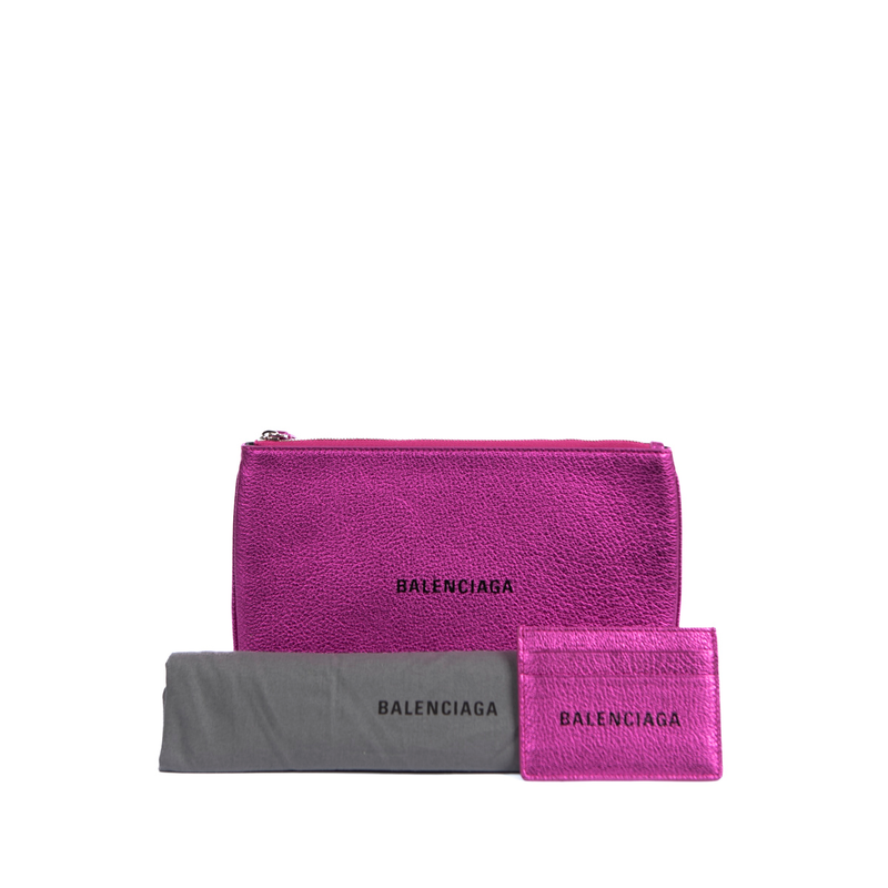 Pre-Owned Balenciaga Everyday Logo Pouch